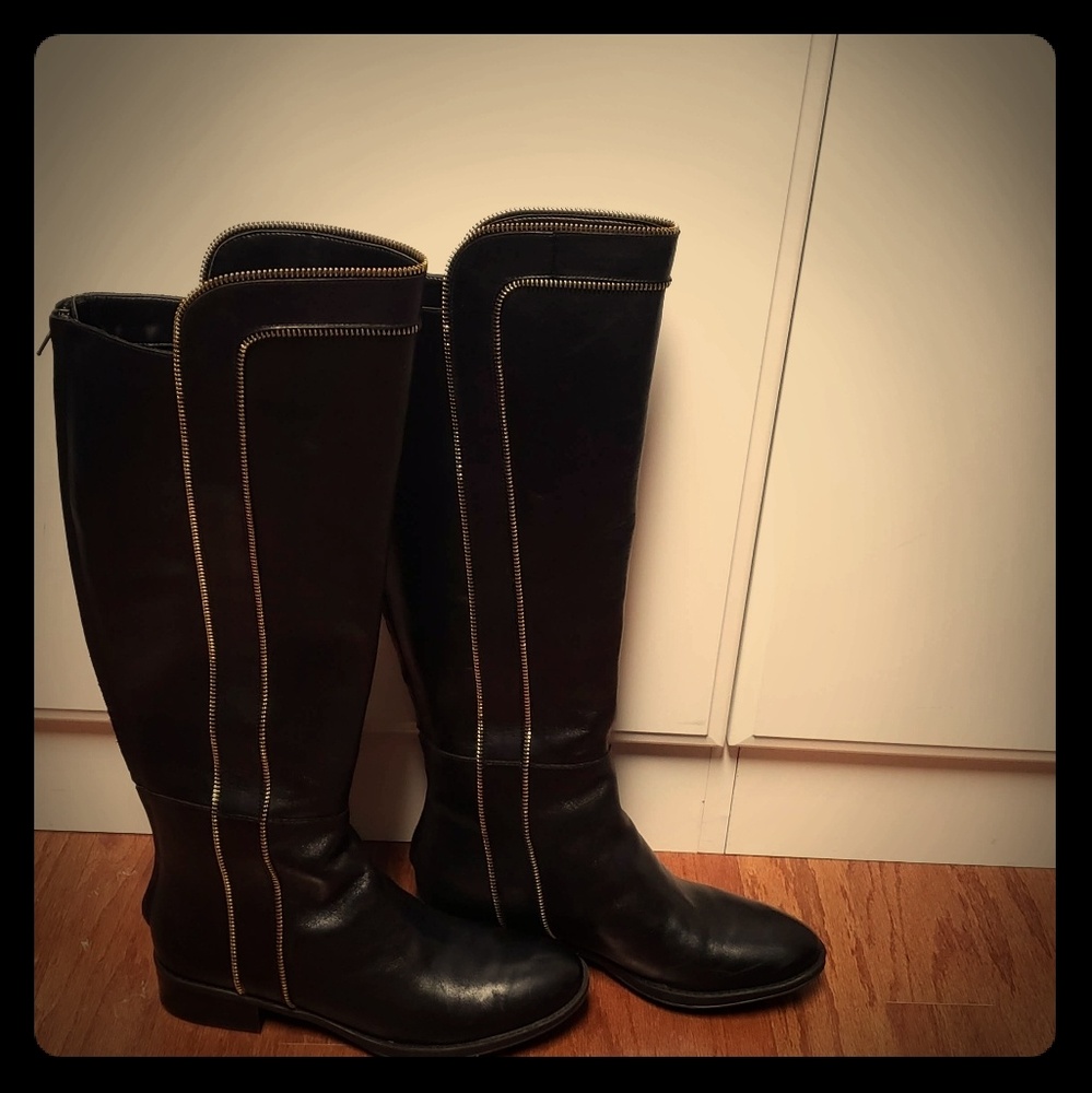 Karl Lagerfeld Paris boots